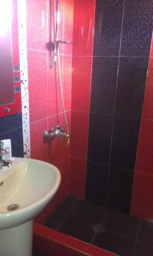 Батуми: Madonas Guest House