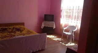 Батуми: Madonas Guest House