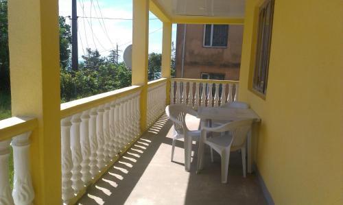Батуми: Madonas Guest House