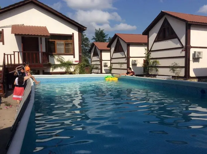 Губа: MM Boutique Hotel