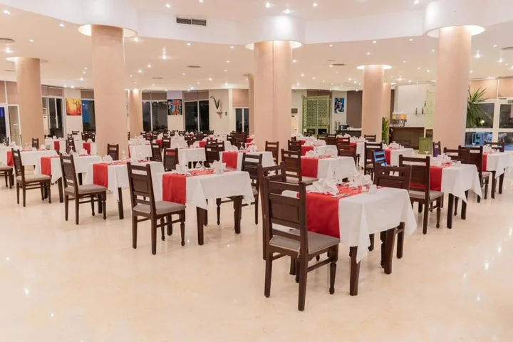 Шарм-эш-Шейх (Шарм-эль-Шейх): Sharm Reef Hotel