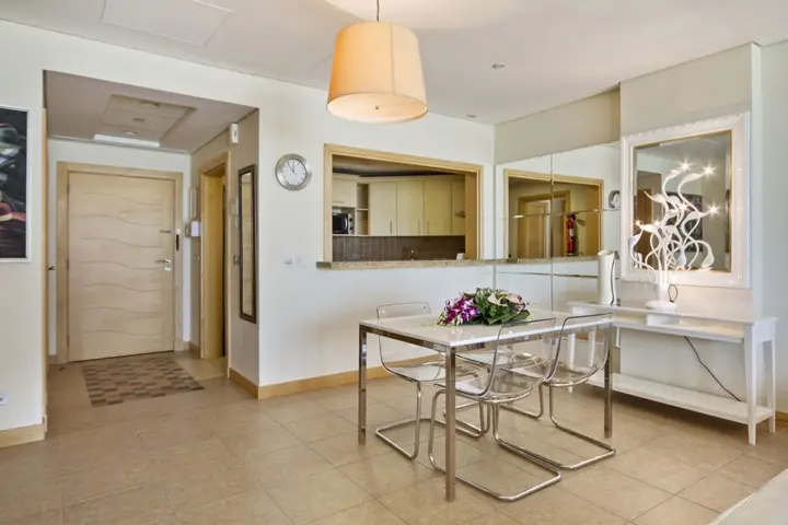 Дубай: Bespoke Residences - Shoreline Al Nabat