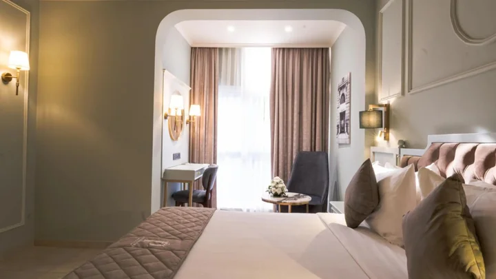 Дубай: President Hotel