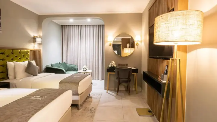 Дубай: President Hotel
