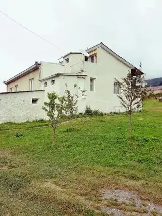 Степанцминда: Tsitsia and Stepan Guest House