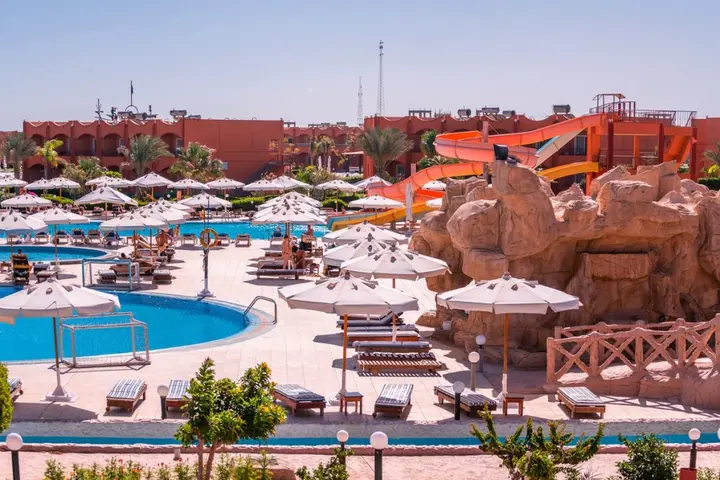Марса Алам: Happy Life Beach Resort