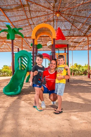 Марса Алам: Happy Life Beach Resort
