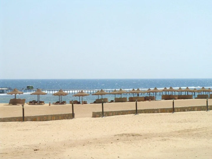 Марса Алам: Happy Life Beach Resort
