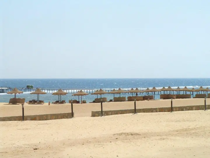 Марса Алам: Happy Life Beach Resort