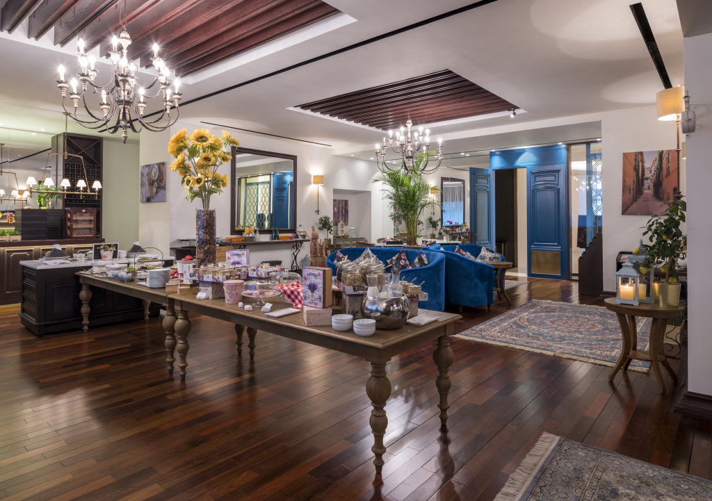 Дубай: Sofitel Dubai Downtown