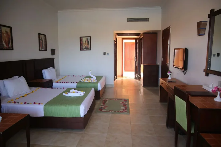Марса Алам: Laguna Beach Marsa Resort