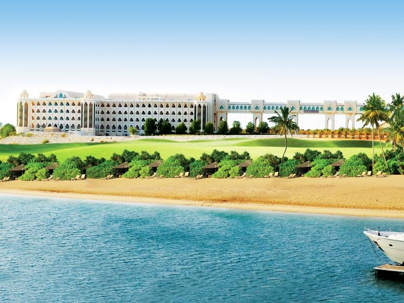 Гантут: Five Continents Ghantoot Beach Resort