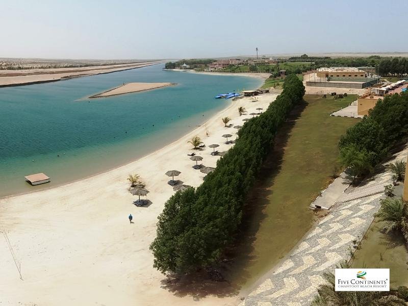 Гантут: Five Continents Ghantoot Beach Resort