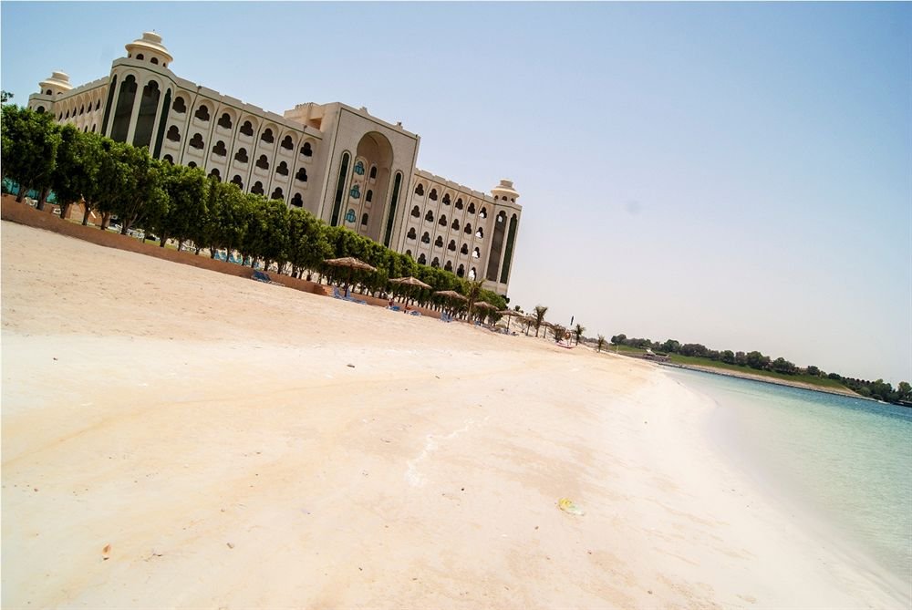 Гантут: Five Continents Ghantoot Beach Resort