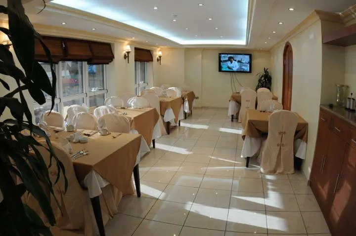 Абу-Даби: Апарт-отель Uptown Hotel Apartments Abu Dhabi