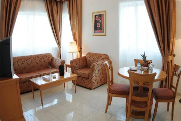Абу-Даби: Апарт-отель Uptown Hotel Apartments Abu Dhabi