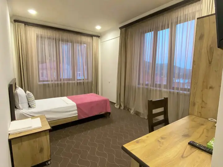 Горис: Hotel Mina