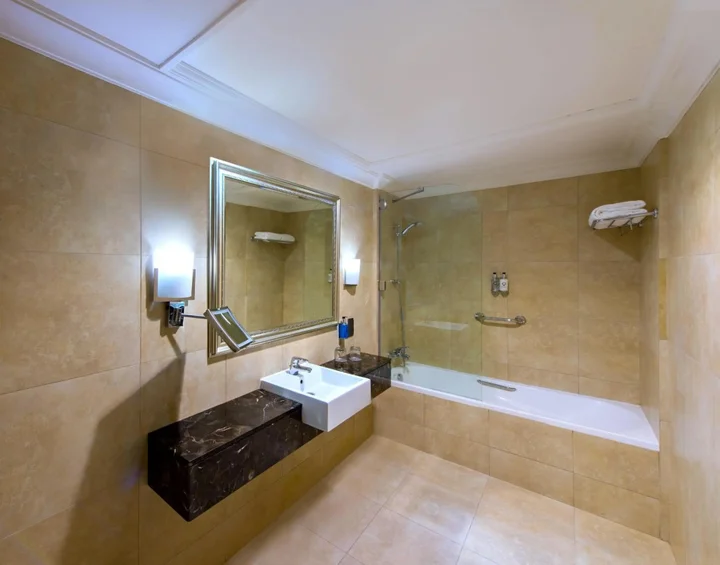Дубай: Somewhere Hotel Apartment