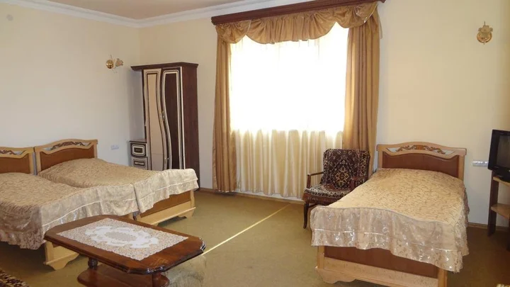 Горис: Noy Hotel