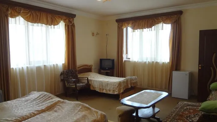 Горис: Noy Hotel
