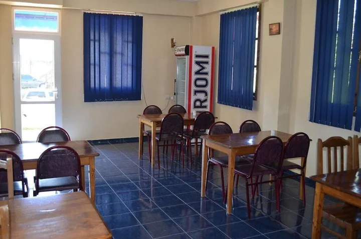 Уреки: Hotel Temkri