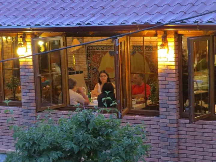 Одзун: MagHay B&B