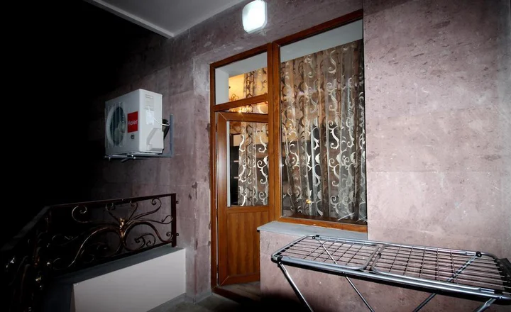 Ереван: Sunny Holidays Hostel & Tours