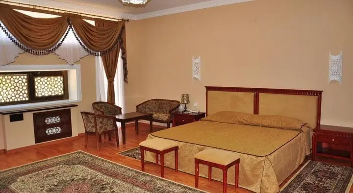 Бухара: Sarbon Plaza