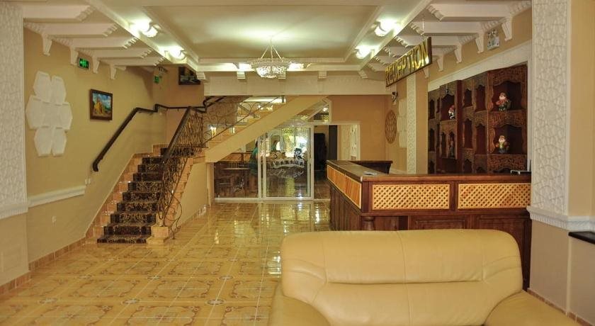 Бухара: Sarbon Plaza