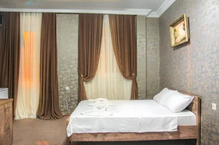 Тбилиси: Отель New Palace Shardeni