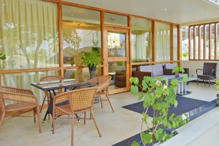 Хулхумале: Crystal Beach Inn