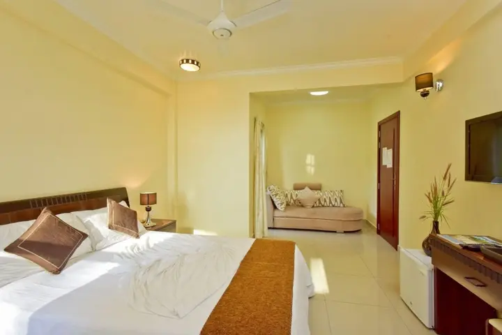 Хулхумале: Crystal Beach Inn