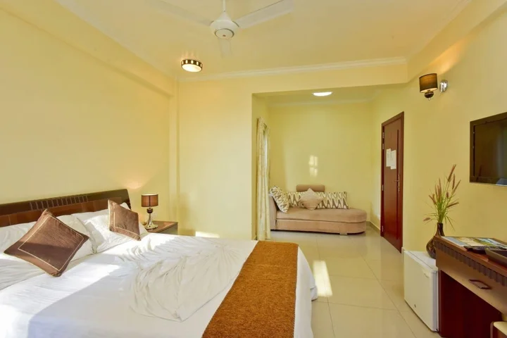 Хулхумале: Crystal Beach Inn