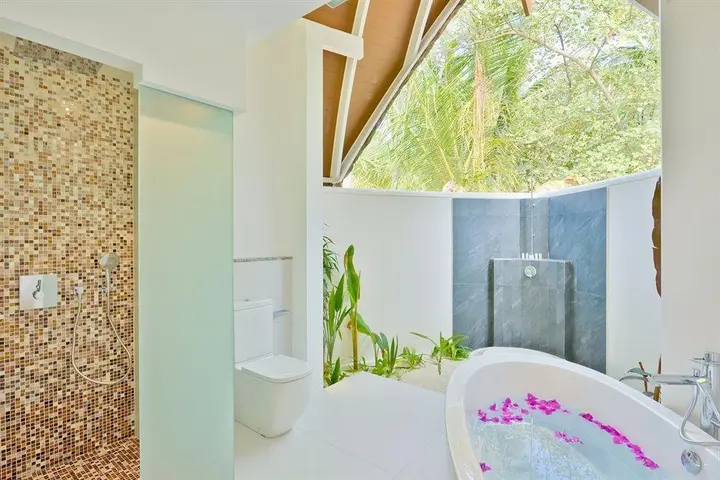 Атолл Алиф-Алиф: Курорт Kandolhu Maldives