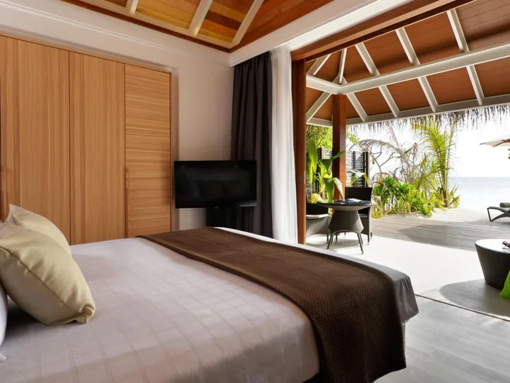 Атолл Алиф-Алиф: Курорт Kandolhu Maldives