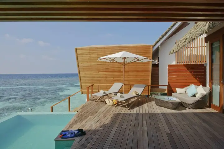 Атолл Алиф-Алиф: Курорт Kandolhu Maldives