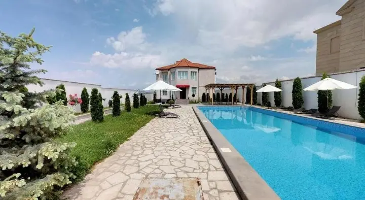 Ossanna Hotel — фото 1