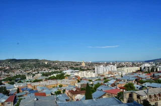 Тбилиси: LOFT in center with open terrace