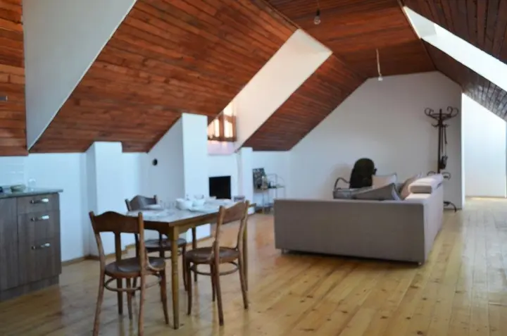 Тбилиси: LOFT in center with open terrace
