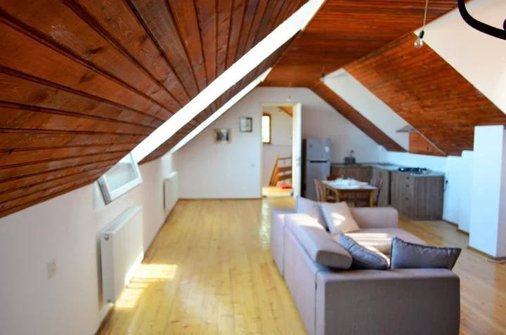 Тбилиси: LOFT in center with open terrace