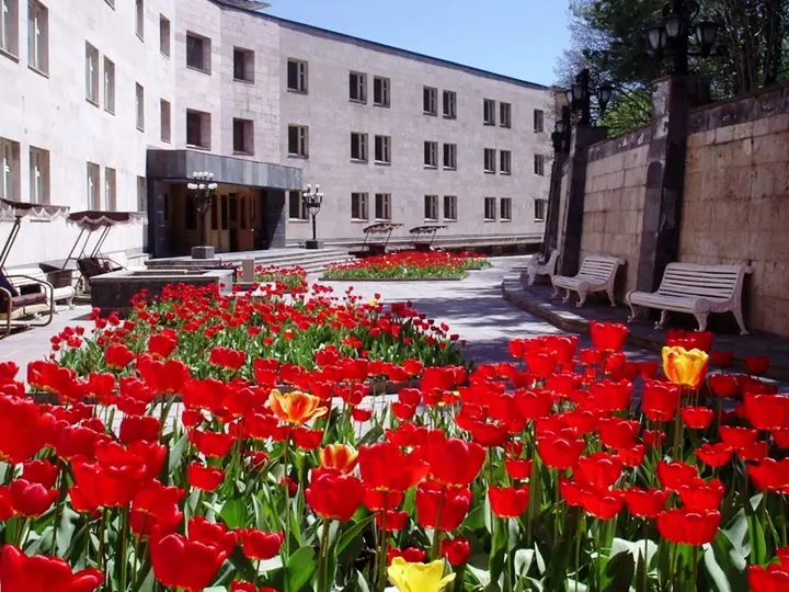 Цахкадзор: Writers Hotel