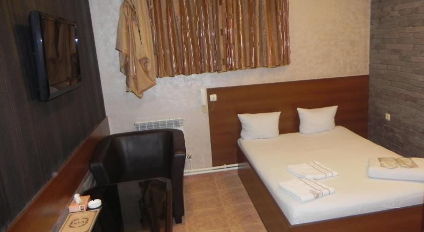 Ереван: VAN Hotel