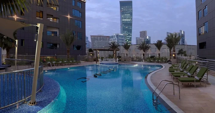 Дубай: Damac Maison De Ville Breeze