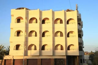 Аль-Бавити: Western Desert Hotel & Safari