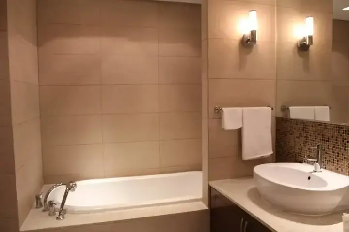 Дубай: Yanjoon Holiday Homes - Marina Residence