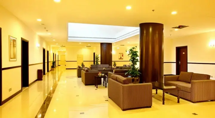Дубай: London Suites Hotel