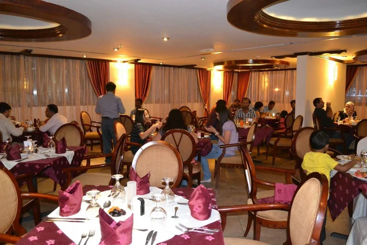 Шарджа: Royal Tulip Sharjah Hotel Apartments