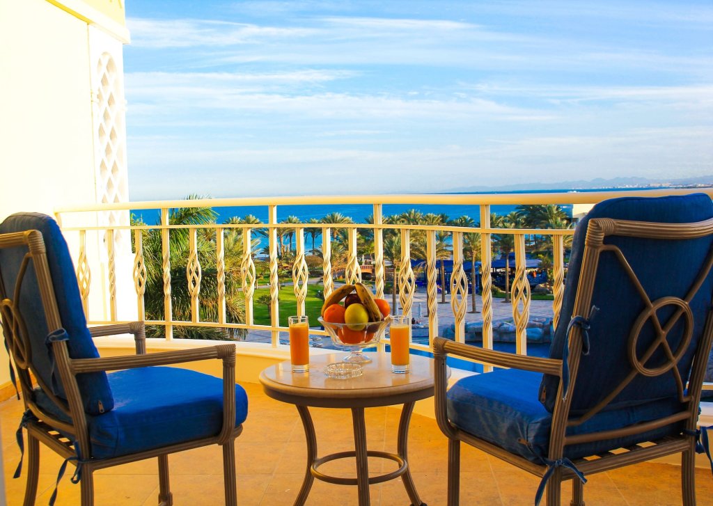 carousel image 0