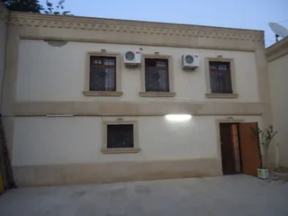 Баку: Khazar Guest House in Old City
