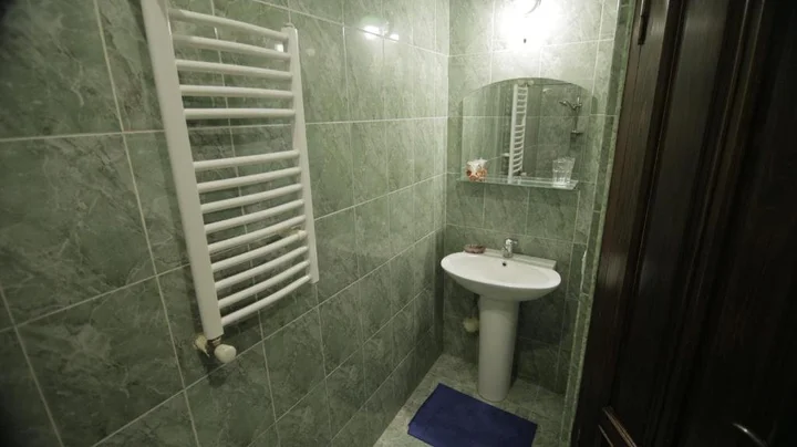 Тбилиси: Apartment on Sanapiro